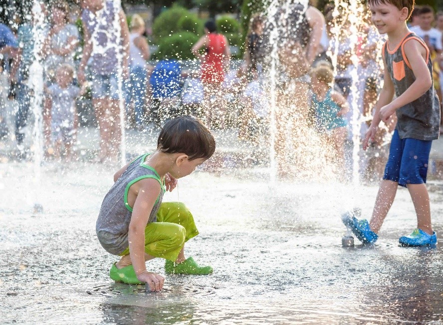 18 Ways to Beat the Heat This Summer